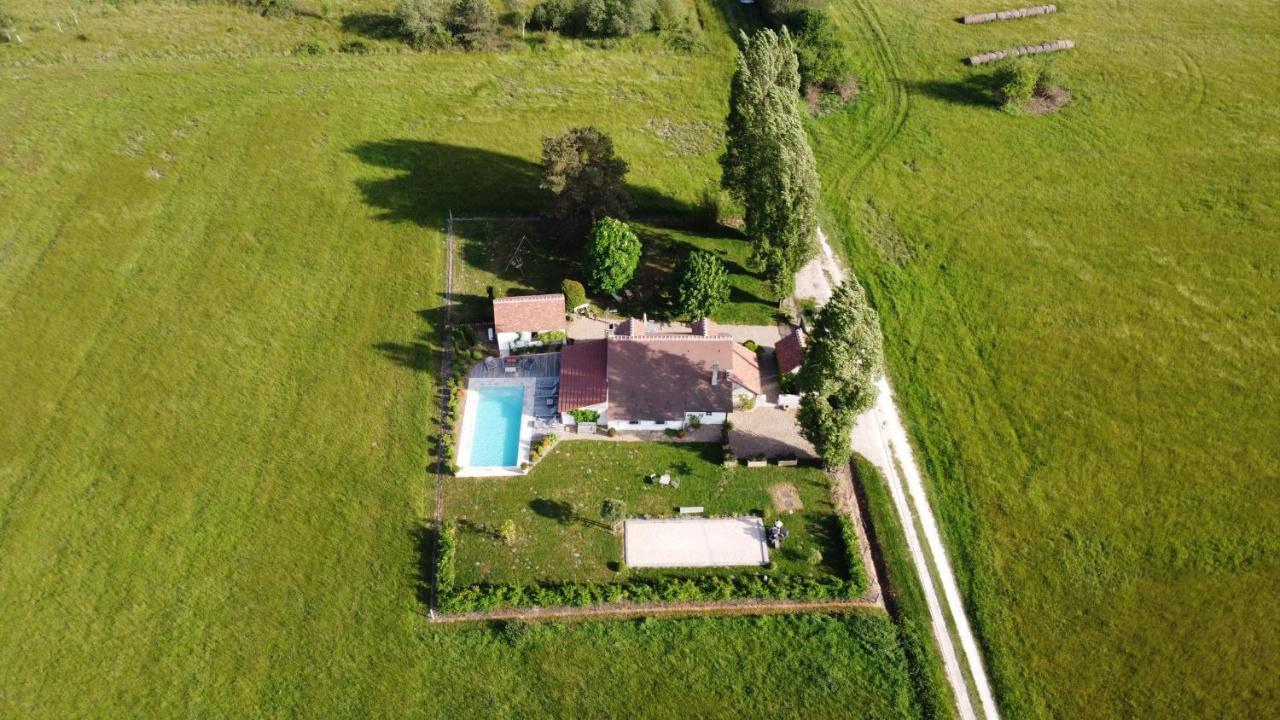Le Montillon Tour-en-Sologne Exterior photo