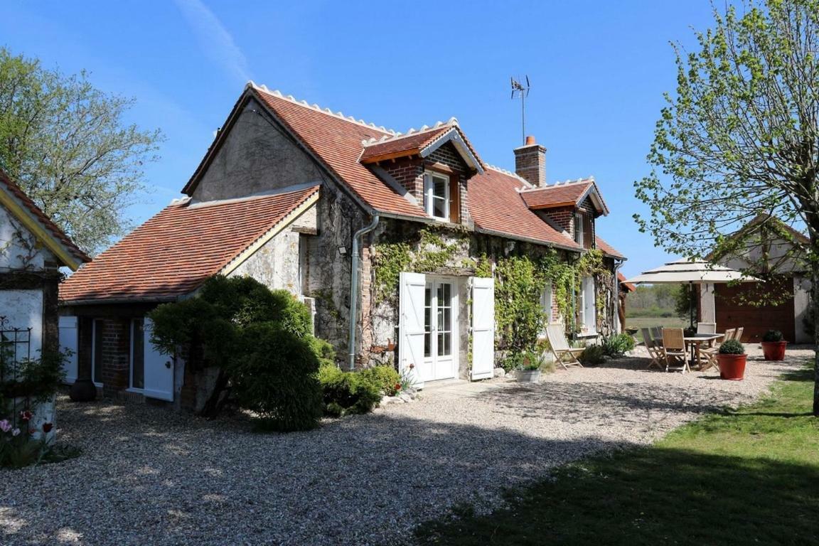 Le Montillon Tour-en-Sologne Exterior photo